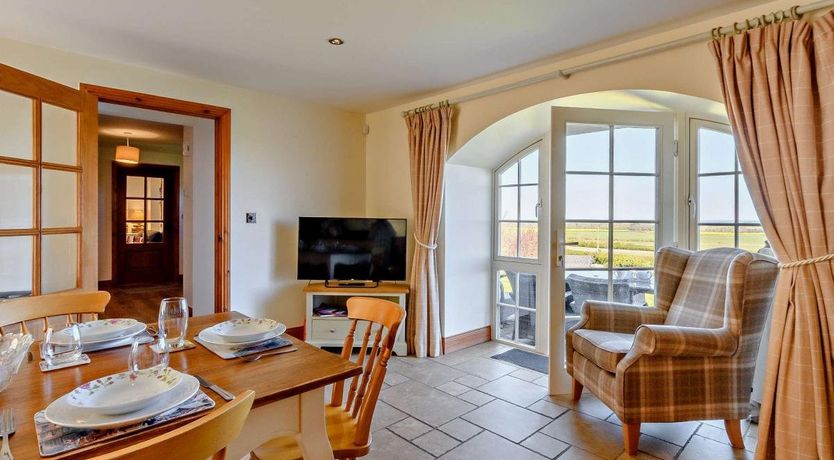 Photo of 3 Bed in Beal