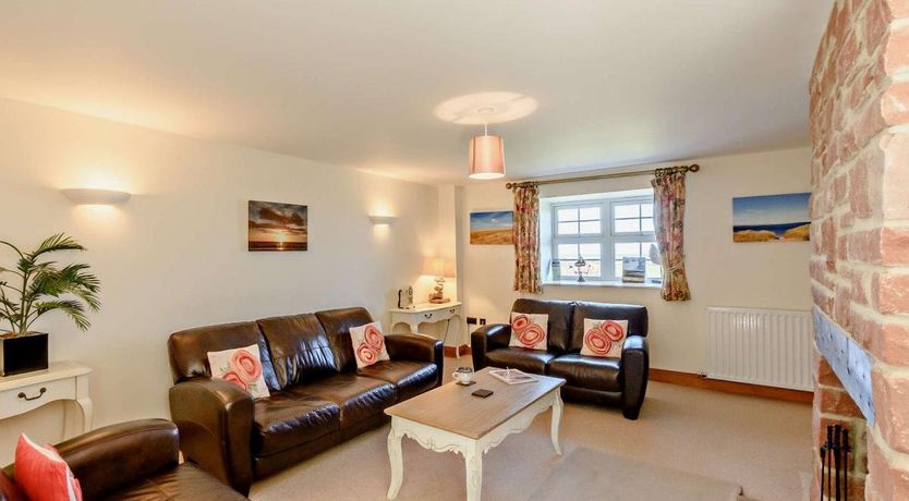 Photo of 3 Bed in Beal