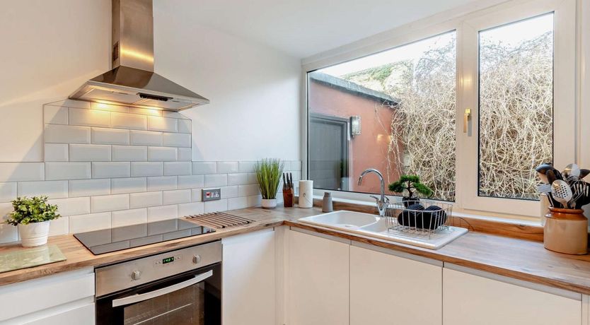 Photo of 2 Bed in Seahouses