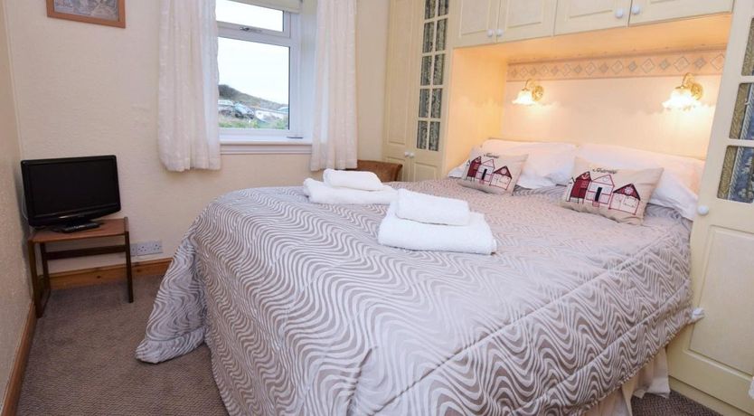 Photo of 3 Bed in Low Newton by the Sea