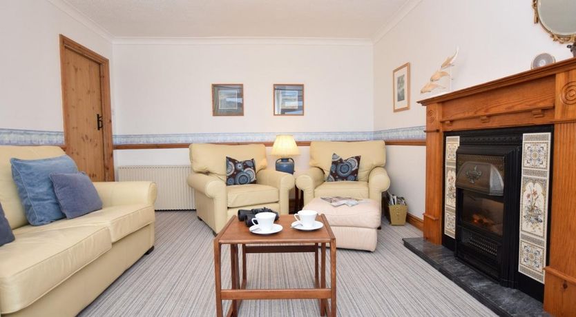 Photo of 3 Bed in Low Newton by the Sea
