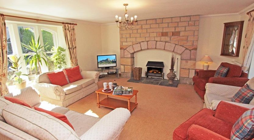 Photo of 4 Bed in Warenford