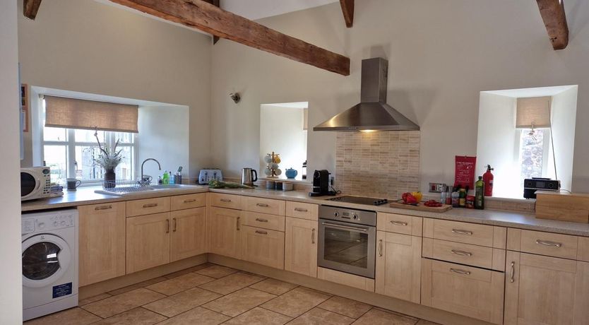 Photo of 3 Bed in Warenton