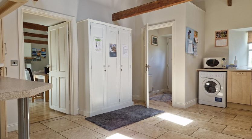 Photo of 3 Bed in Warenton