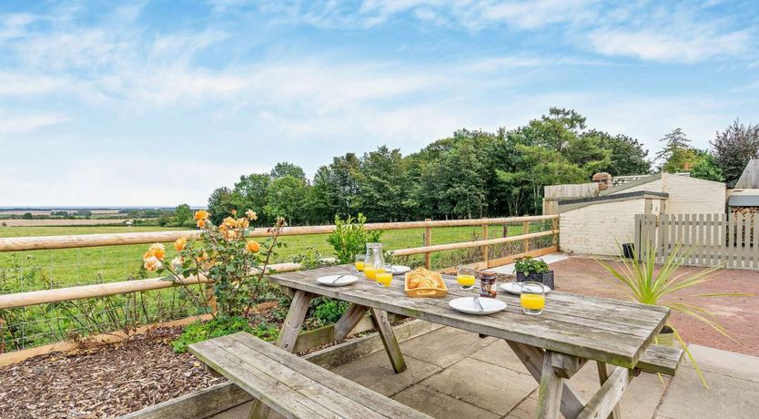 Photo of 3 Bed in Middleton