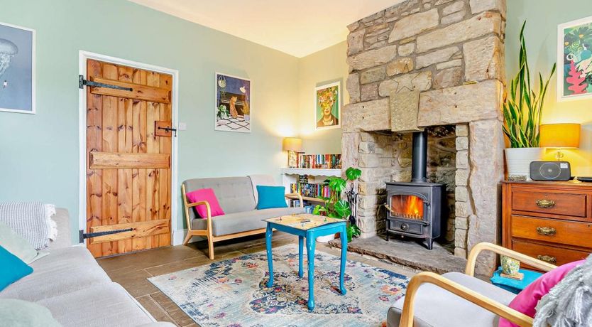 Photo of 3 Bed in Middleton