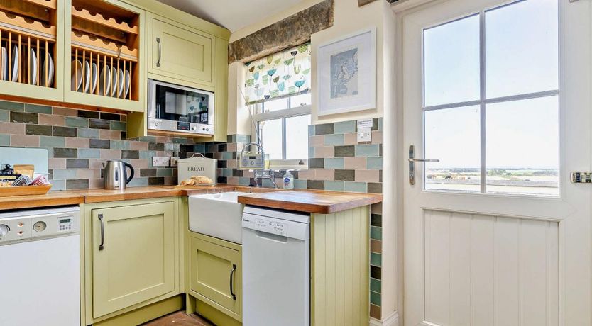 Photo of 3 Bed in Middleton