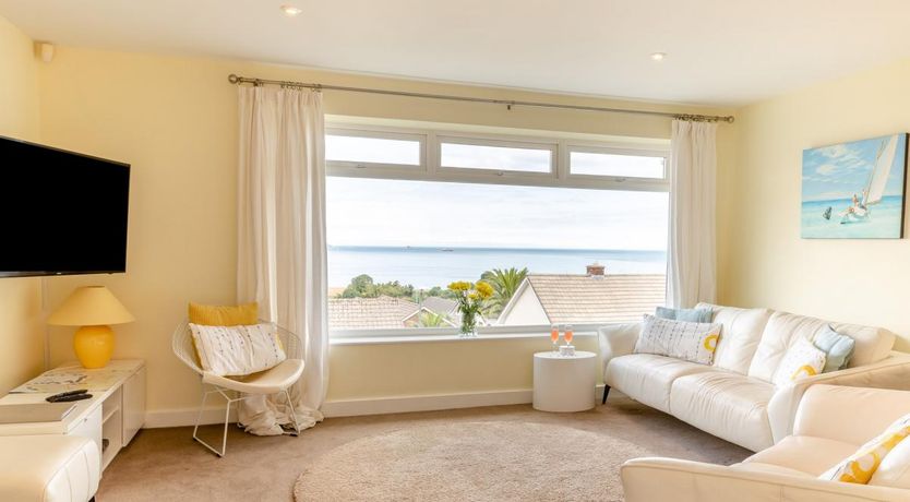 Photo of 4 Bed in Paignton