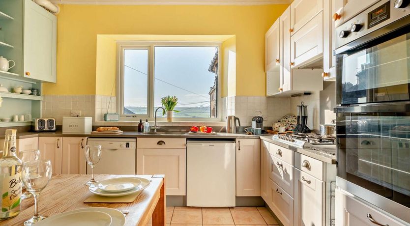 Photo of 4 Bed in Alnmouth