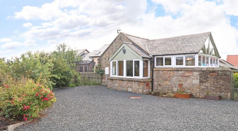 Photo of in Longhoughton (CN193)