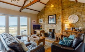 Photo of in Seahouses (CN057)