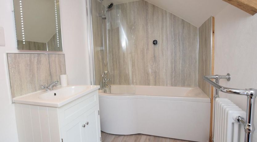 Photo of 2 Bed in Woolsery