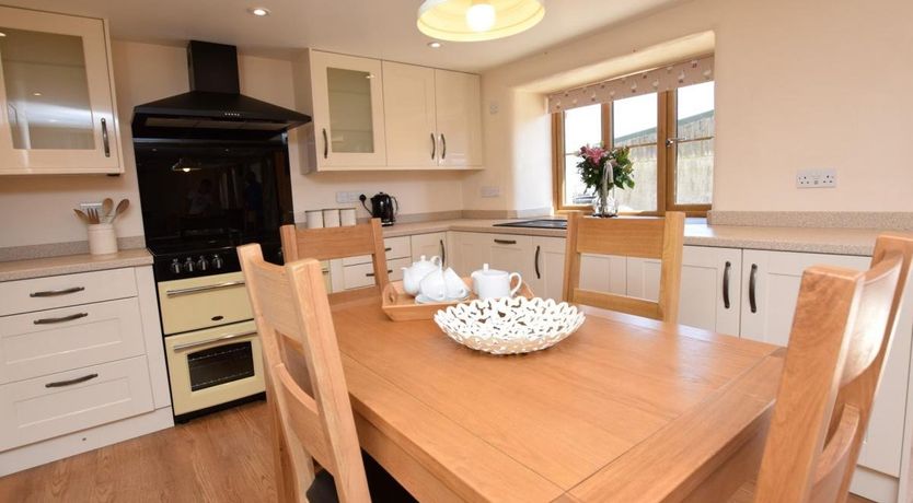 Photo of 2 Bed in Woolsery