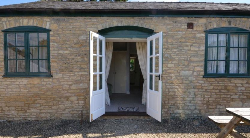 Photo of 1 Bed in Withington