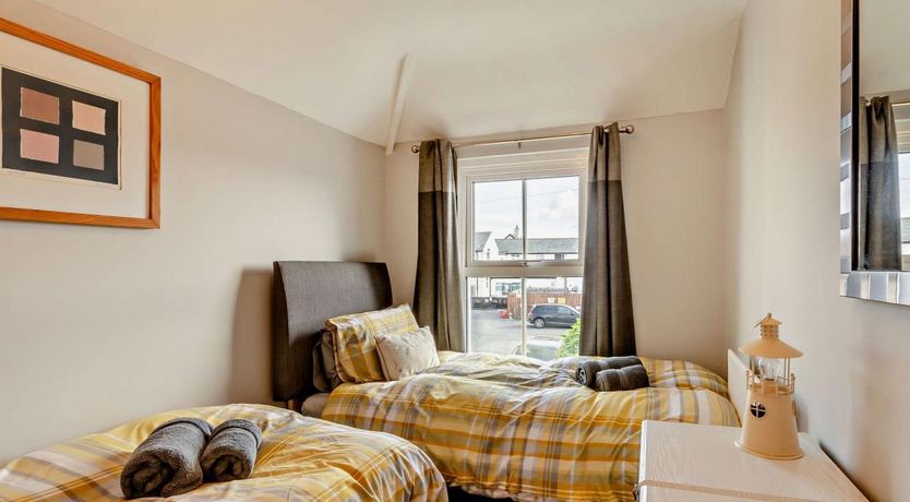 Photo of 2 Bed in Seahouses