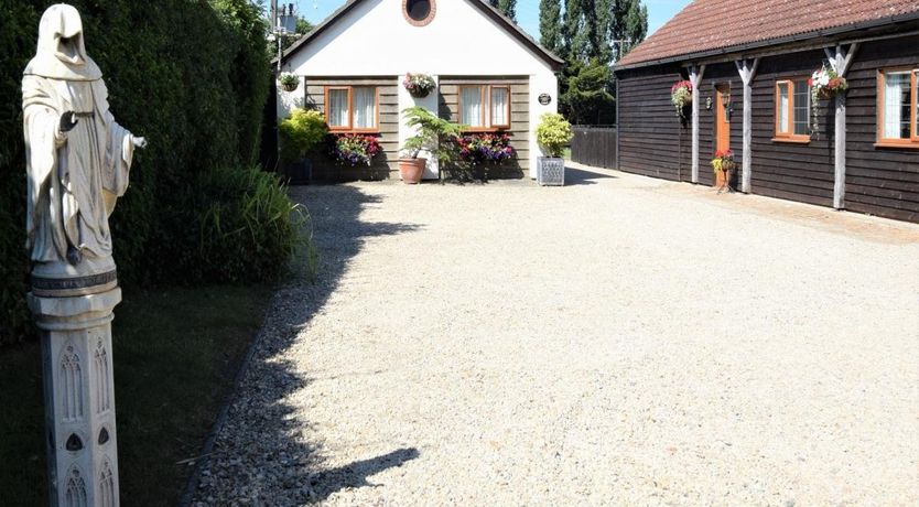 Photo of 1 Bed in Erlestoke