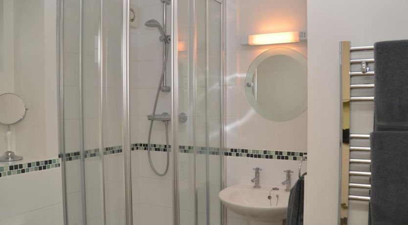 Photo of 1 Bed in Erlestoke