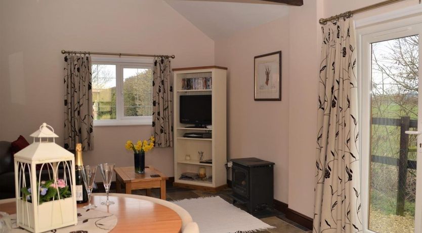 Photo of 1 Bed in Erlestoke