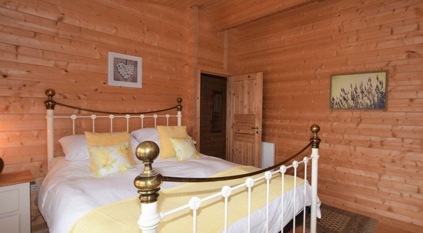 Photo of 4 Bed in Faldingworth