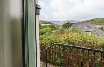 1 Sandholm Holiday Cottage