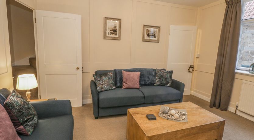 Photo of Robins Nest