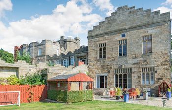 Knights Corner Stanhope Castle Apartment