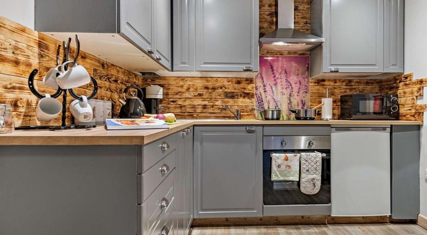 Photo of 1 Bed in Avon