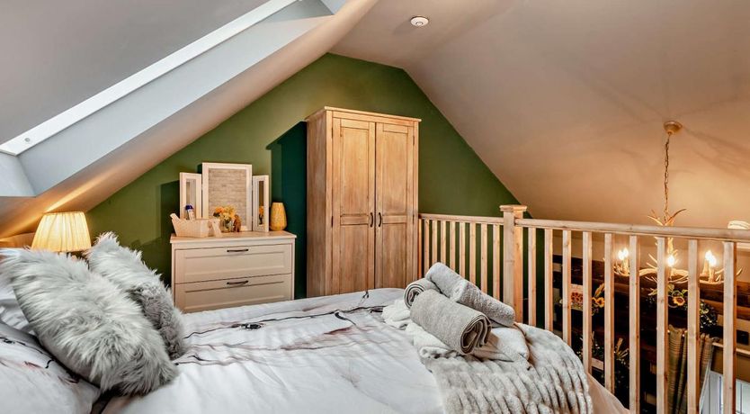 Photo of 1 Bed in Avon