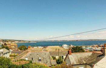 Pengullyn Holiday Cottage