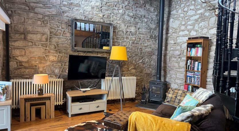 Photo of 1 Bed in Quarnford