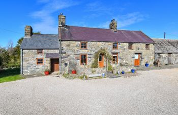 Bodwyddog Bach Holiday Cottage