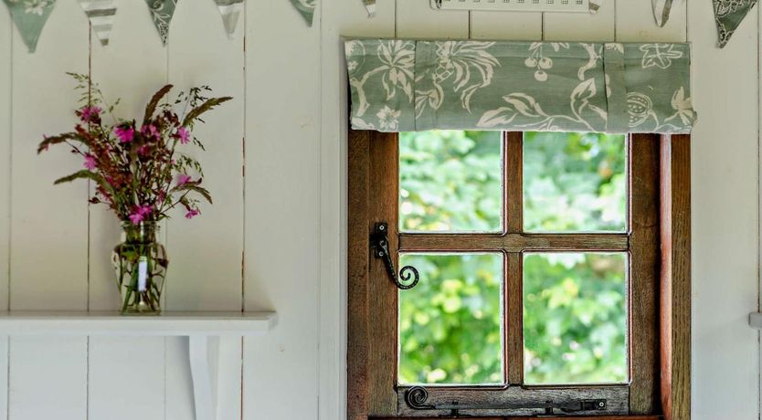 Photo of 1 Bed in Higher Clovelly