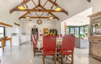 6 Bed in Holsworthy Holiday Cottage