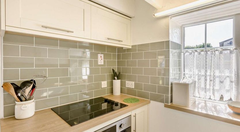 Photo of 2 Bed in Westward Ho