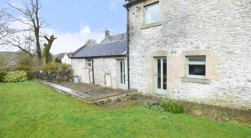 Photo of Hall End Barn