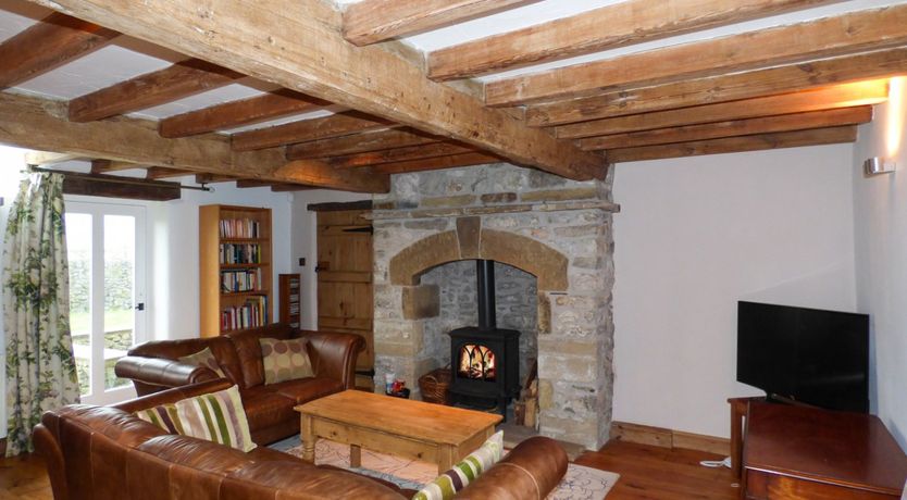 Photo of Hall End Barn