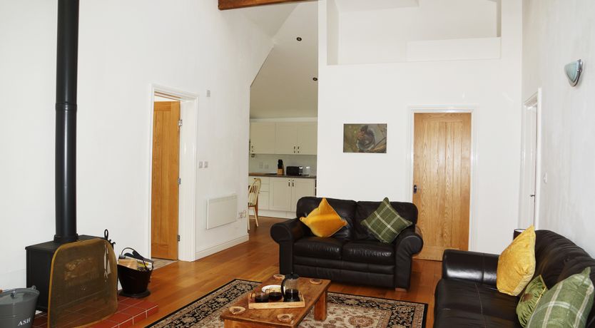 Photo of Dilly Dally Barn