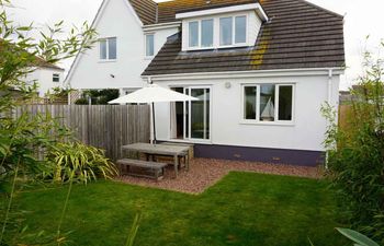 Offshore Holiday Cottage