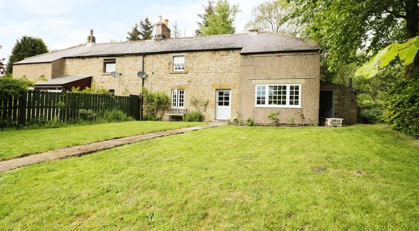 Photo of 2 Redeswood Cottages