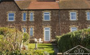 Photo of Harbour View Cottage