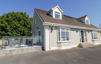 Tullyally Holiday Cottage