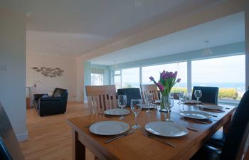 Crantock Bay House Holiday Cottage