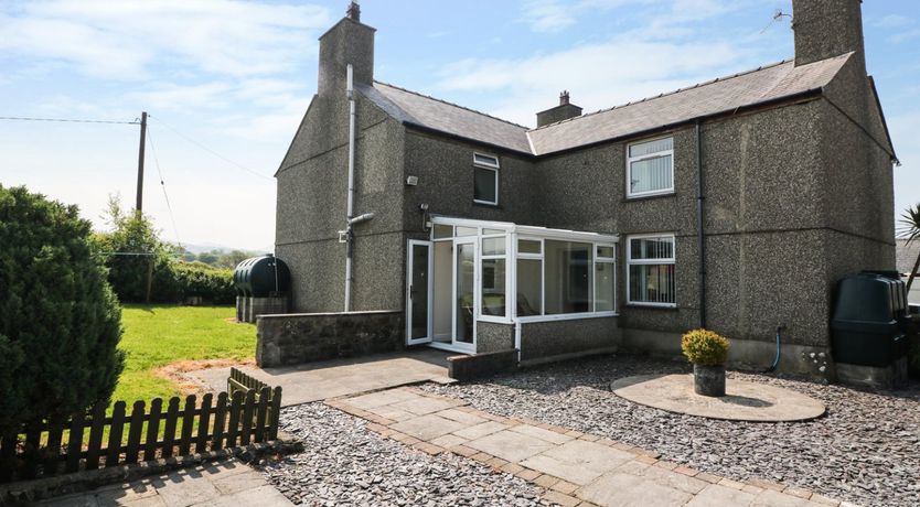 Photo of Cefn Werthyd Farmhouse