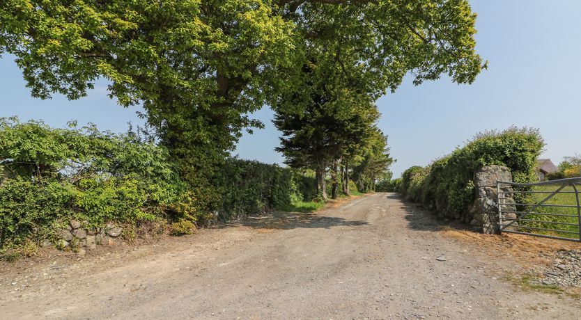 Photo of Cefn Werthyd Farmhouse