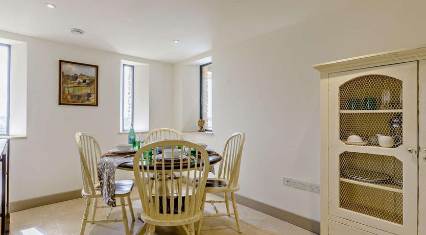 Photo of 1 Bed in Cheltenham
