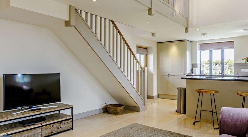 Photo of 1 Bed in Upper Coberley