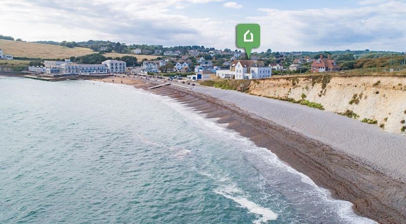 Photo of 1 Bed in Freshwater