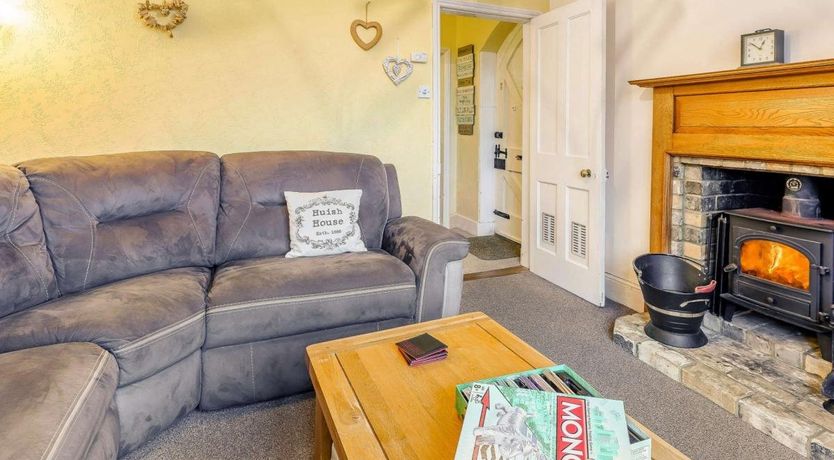 Photo of 3 Bed in Ventnor