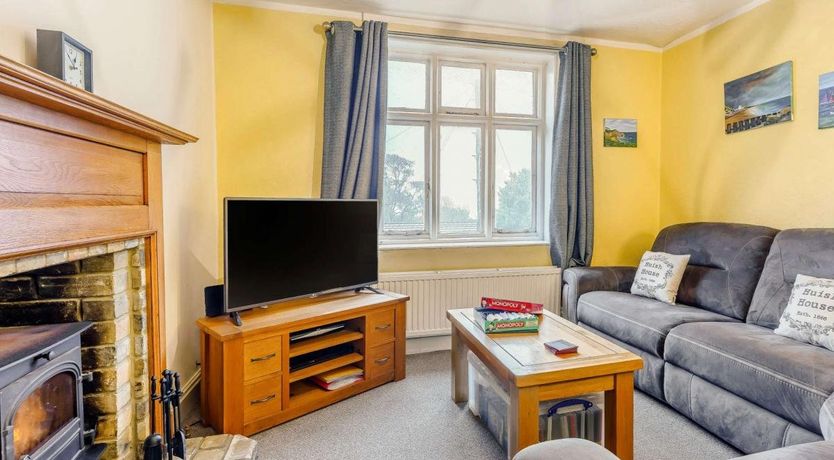 Photo of 3 Bed in Ventnor