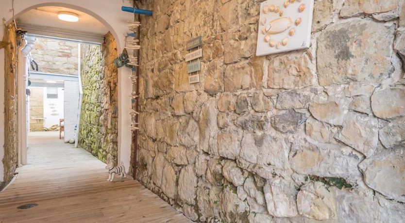 Photo of 3 Bed in Ventnor